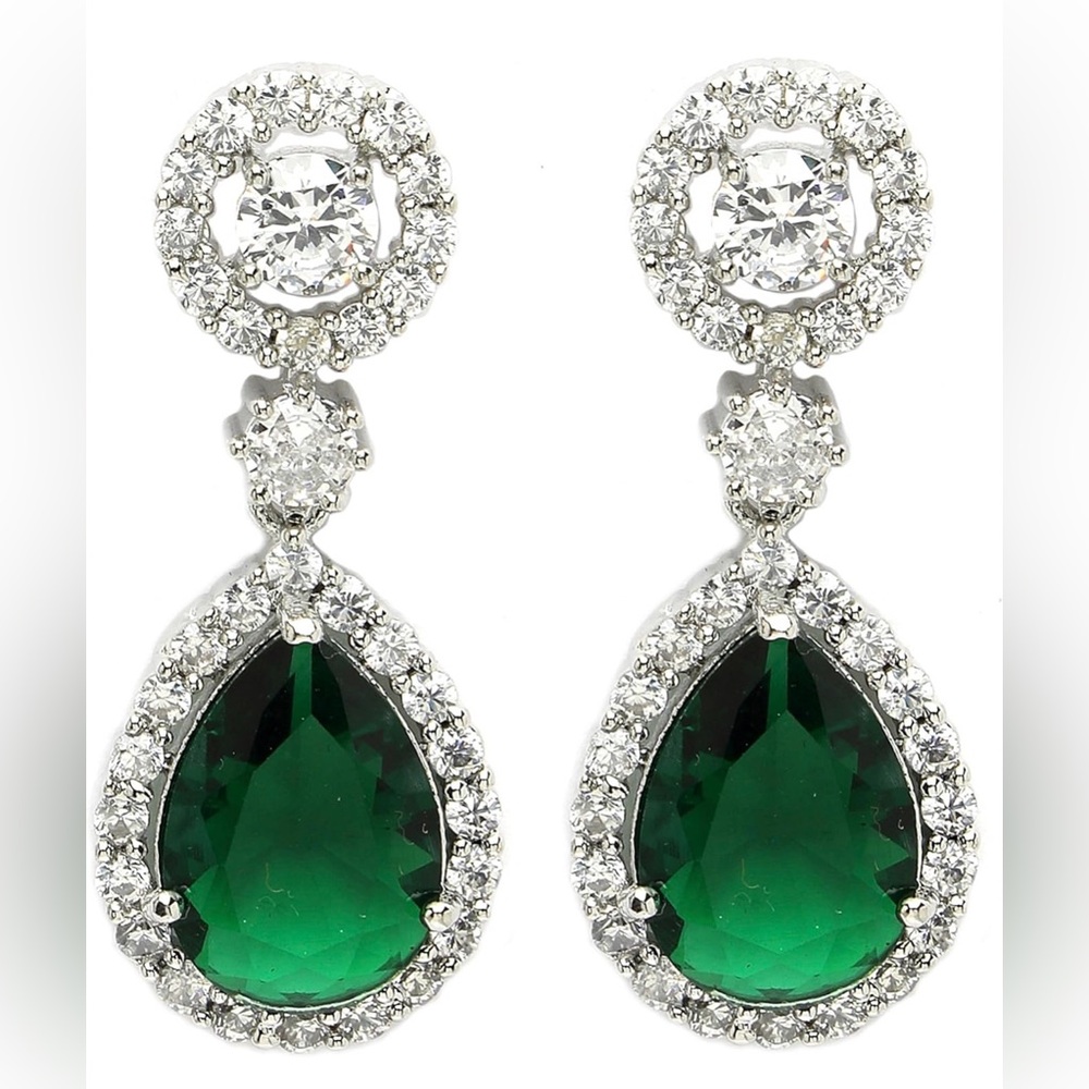 Trendy Jewels Silver and Green Teardrop Earrings